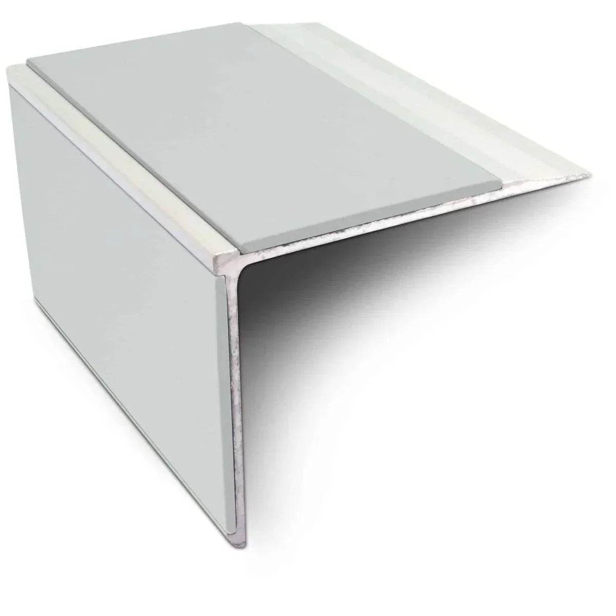 - NSL27 75x58mm DDA Compliant Aluminum Non-Slip Stair Nosing with PVC - Aluminium